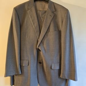 BYON BRITISH STYLE MEN'S SUIT GRAY EXCLUSIVELY FOR KOSITCHEK'S TWO PIECE SIZE 52